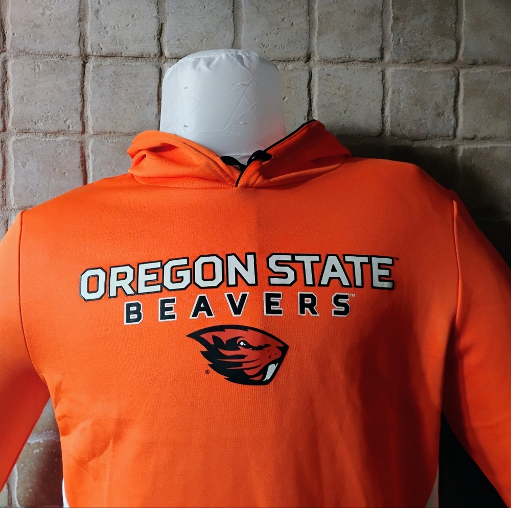 Oregon State Beavers - Picture 2 of 3